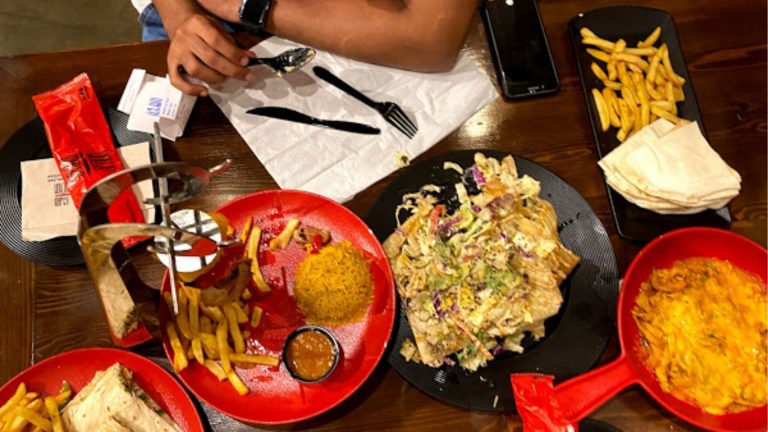 مطعم سيرون جازان