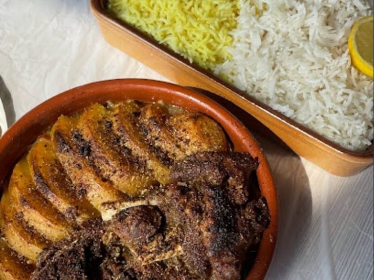 مطعم كرمالك جازان — أجواء رومانسية وعوائل